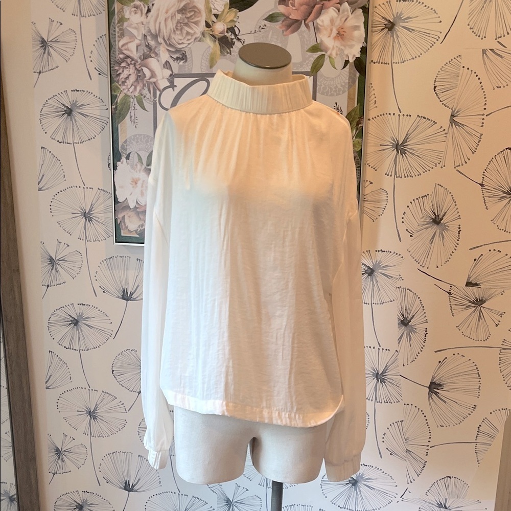 Prologue S Elegant White Women's Top